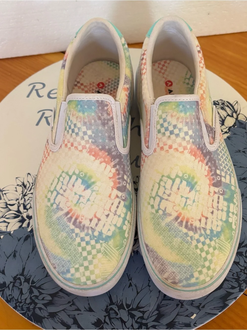 Airwalk pastel rainbow